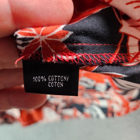 Lafayette 148‎ Shirt Top Women Size 8 Button Up Floral Red Black White Cotton - Picture 5 of 12